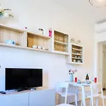 Beautiful Apartment In Tricolore - Daniele Case Vacanza