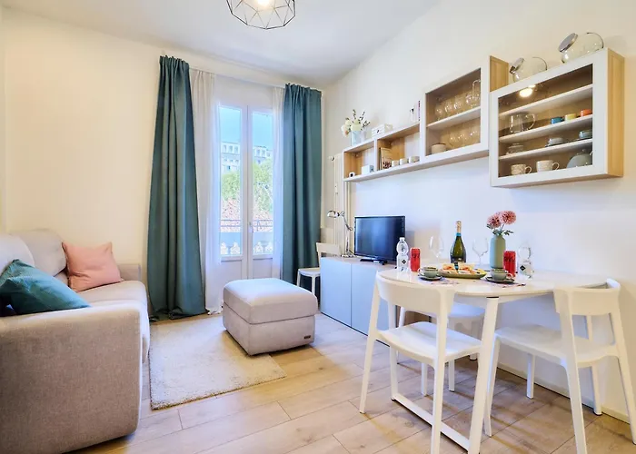 Beautiful Apartment In Tricolore - Daniele Case Vacanza